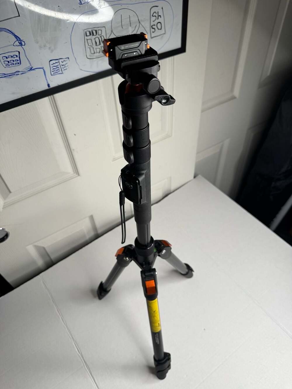 Yunteng Camera Tripod Monopod VCT-5499RM